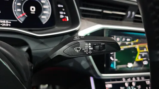 Audi A7 (4K) 50 TDI 2020 27
