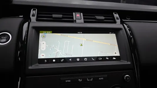 Land Rover 5 2.0 SD4 SE 2018 16