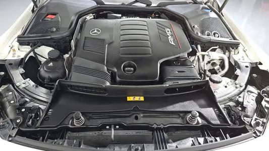 Mercedes-Benz AMG GT 4 43 4MATIC+ 2024 6