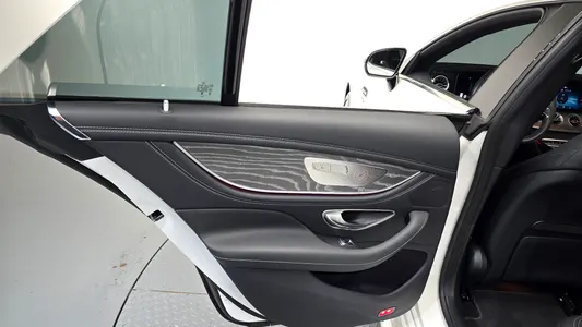 Mercedes-Benz AMG GT 4 43 4MATIC+ 2024 25