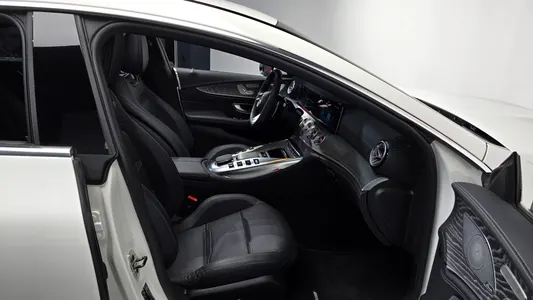 Mercedes-Benz AMG GT 4 43 4MATIC+ 2024 26