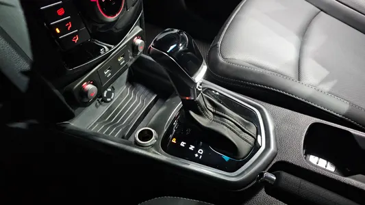 KG Mobility 티볼리 아머 VX 2WD 2018 9