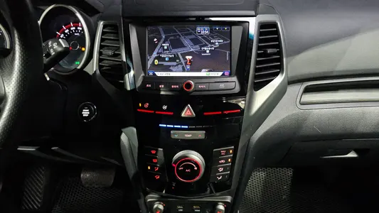 KG Mobility 티볼리 아머 VX 2WD 2018 12