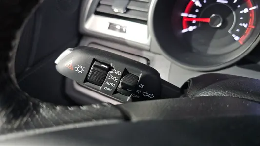 KG Mobility 티볼리 아머 VX 2WD 2018 15