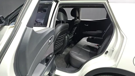KG Mobility 티볼리 아머 VX 2WD 2018 19