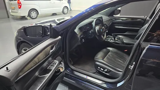 BMW 6 Series GT (G32) 630d xDrive M 2018 10