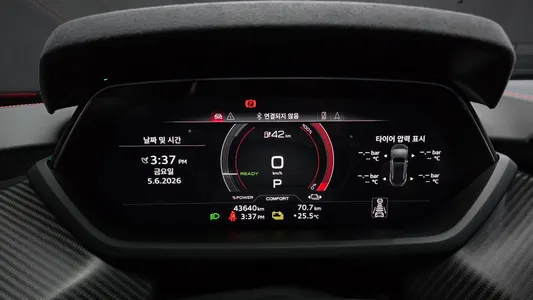 Audi RS e- GT GT RS 2022 8