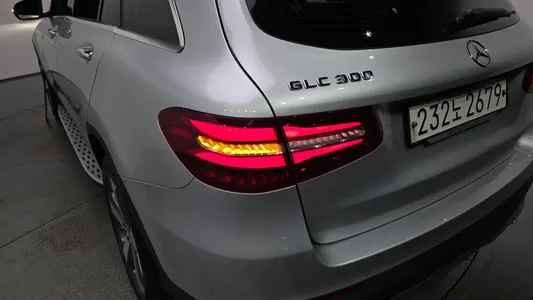 Mercedes-Benz GLC-Class X253 GLC300 4MATIC 2019 23
