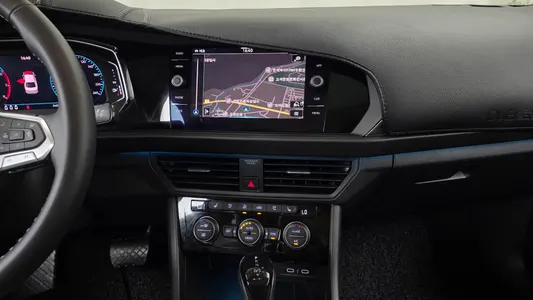 Volkswagen 7 1.5 TSI 2023 14