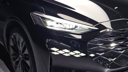 Kia K8 2.5 2WD 2023 22