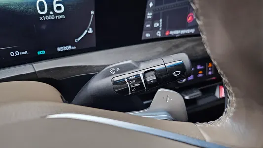 Kia K8 2.5 2WD 2023 30