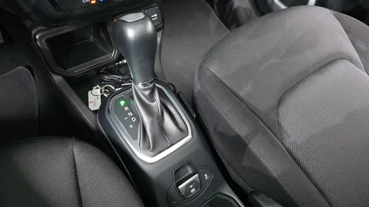 Jeep 레니게이드 2.4 2021 9