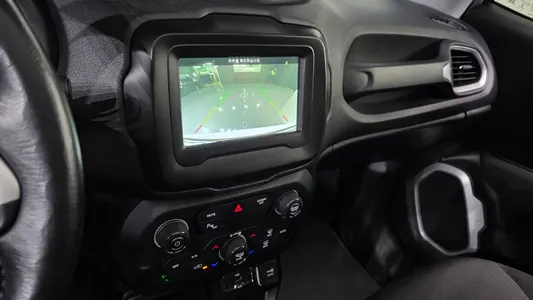 Jeep 레니게이드 2.4 2021 17