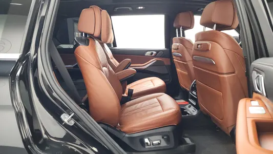 BMW X7 (G07) xDrive 40d M 6 2025 26