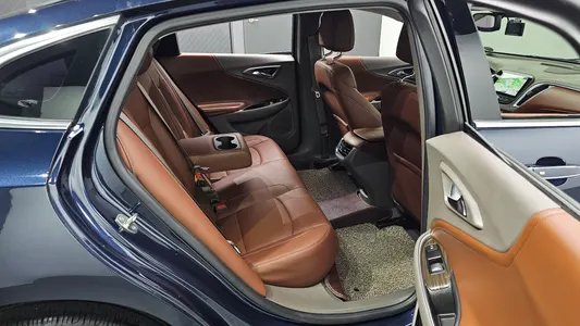 Chevrolet 말리부 1.5 LTZ 2017 11
