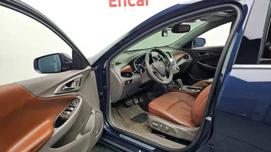 Chevrolet 말리부 1.5 LTZ 2017 10