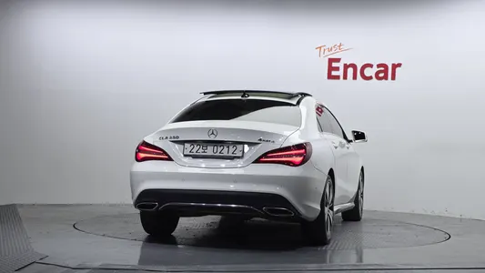 Mercedes-Benz CLA-Class C117 CLA250 4MATIC 2016 4