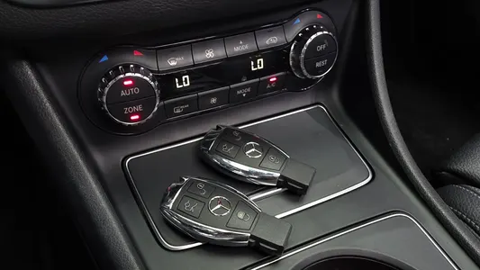 Mercedes-Benz CLA-Class C117 CLA250 4MATIC 2016 18