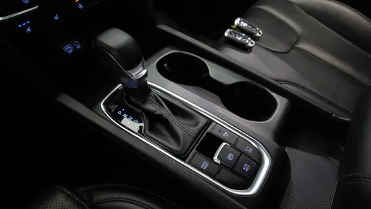 Hyundai TM 2.0T 2WD 2018 9