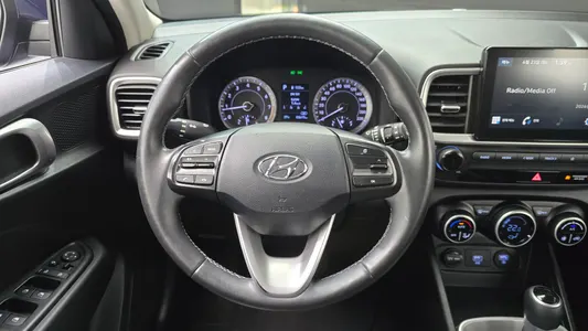 Hyundai Venue 1.6 2021 13