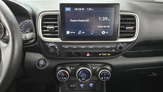 Hyundai Venue 1.6 2021 18