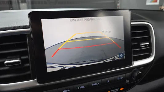 Hyundai Venue 1.6 2021 19