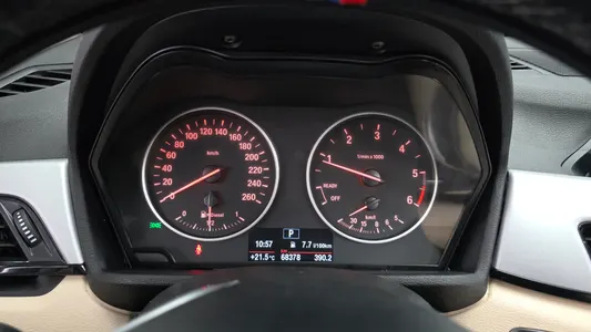 BMW X1 (F48) xDrive 20d 2018 8