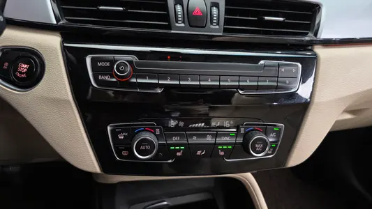 BMW X1 (F48) xDrive 20d 2018 15