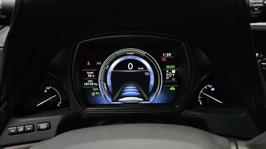 Lexus LS500h 5 3.5 AWD 2018 8