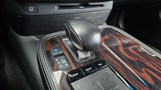 Lexus LS500h 5 3.5 AWD 2018 9