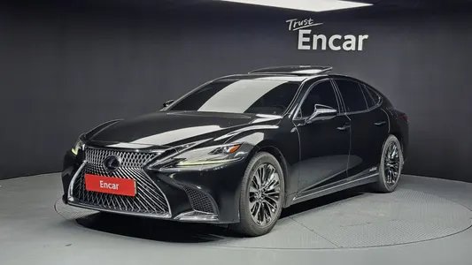 Lexus LS500h 5 3.5 AWD 2018