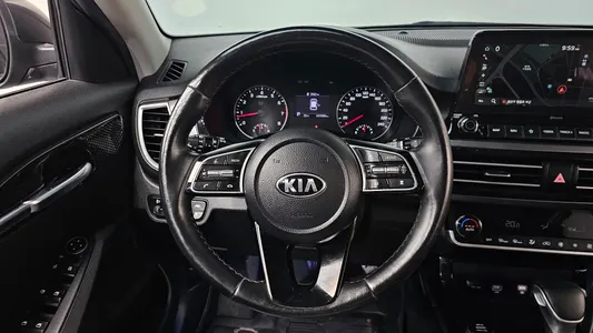 Kia Seltos 1.6 2WD 2020 12