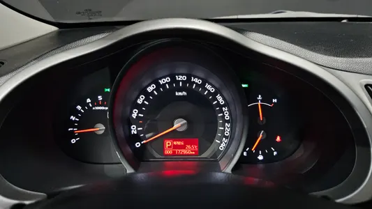 Kia R 2WD 2014 8
