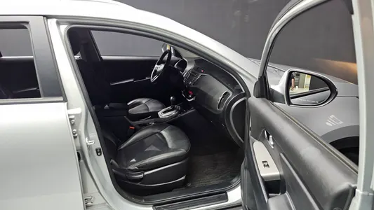 Kia R 2WD 2014 26