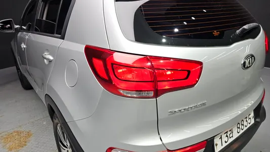 Kia R 2WD 2014 23