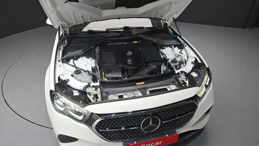 Mercedes-Benz E-Class W214 E200 2025 6