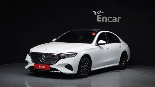 Mercedes-Benz E-Class W214 E200 2025