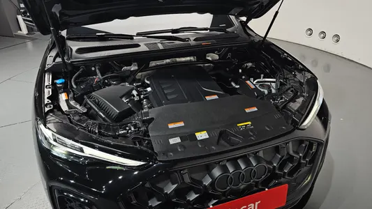 Audi Q5 (80A) 40 TFSI S Line 2025 5