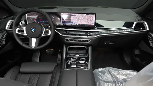 BMW X6 (G06) xDrive40i M 2025 7