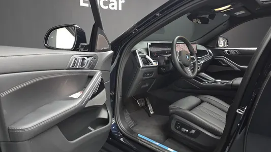BMW X6 (G06) xDrive40i M 2025 10