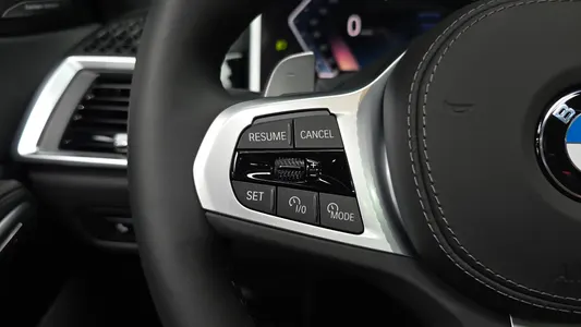 BMW X6 (G06) xDrive40i M 2025 31