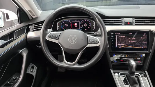 Volkswagen GT(B8) 2.0 TDI 2021 13