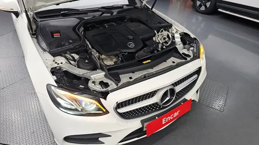 Mercedes-Benz E-Class W213 E220d 2018 5