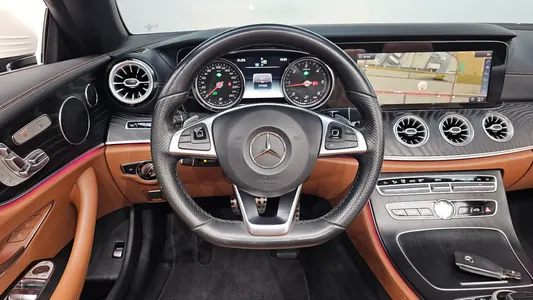 Mercedes-Benz E-Class W213 E220d 2018 12