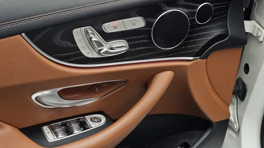 Mercedes-Benz E-Class W213 E220d 2018 28