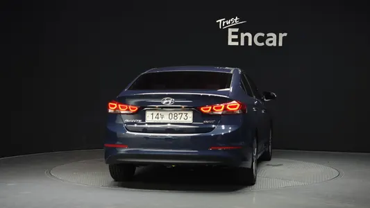 Hyundai AD 1.6 e-VGT 2016 4