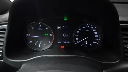 Hyundai AD 1.6 e-VGT 2016 8