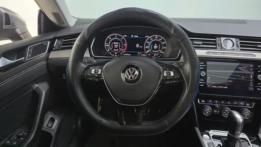 Volkswagen 아테온 2.0 TDI 2019 13