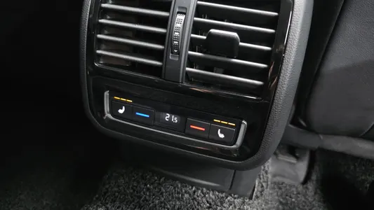 Volkswagen 아테온 2.0 TDI 2019 18