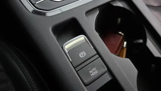 Volkswagen 아테온 2.0 TDI 2019 27